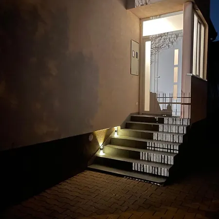 Deluxe Magnolia 2 * Beograd